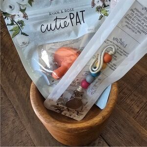 NWT Rainbow/Orange Ryan & Rose Cutie PAT Pacifier and Teether Set